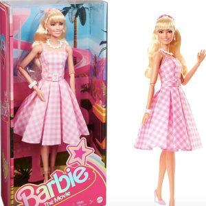 LIMITED EDITION - Barbie: The Movie Collectible Doll Margot Robbie as Barbie